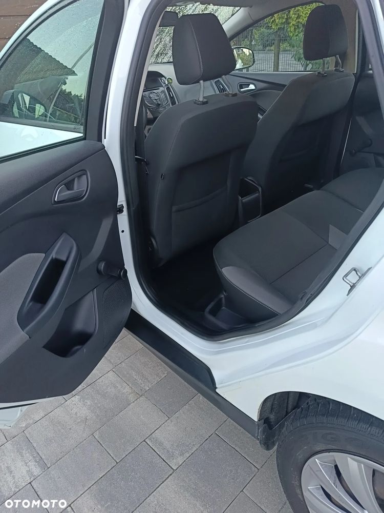 Ford Focus - 19
