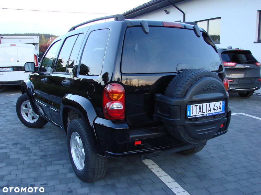 Jeep Cherokee 2.8 CRD Exclusive - 13