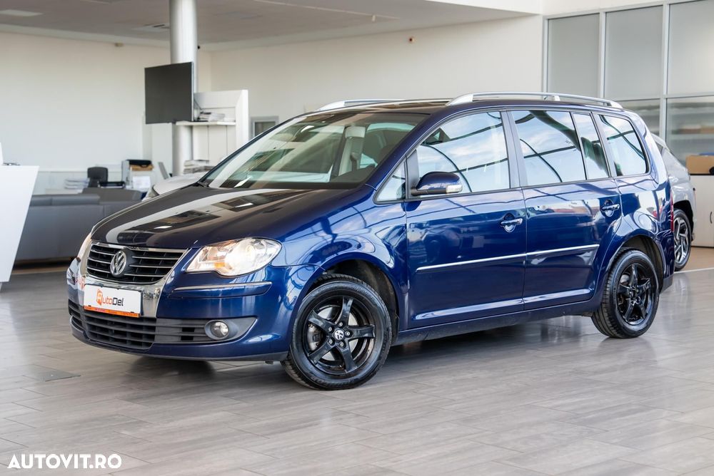 Volkswagen Touran - 5