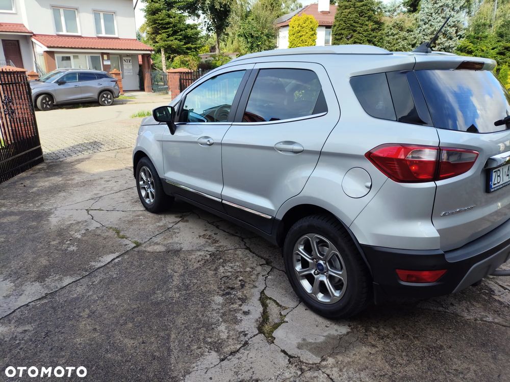 Ford EcoSport - 3