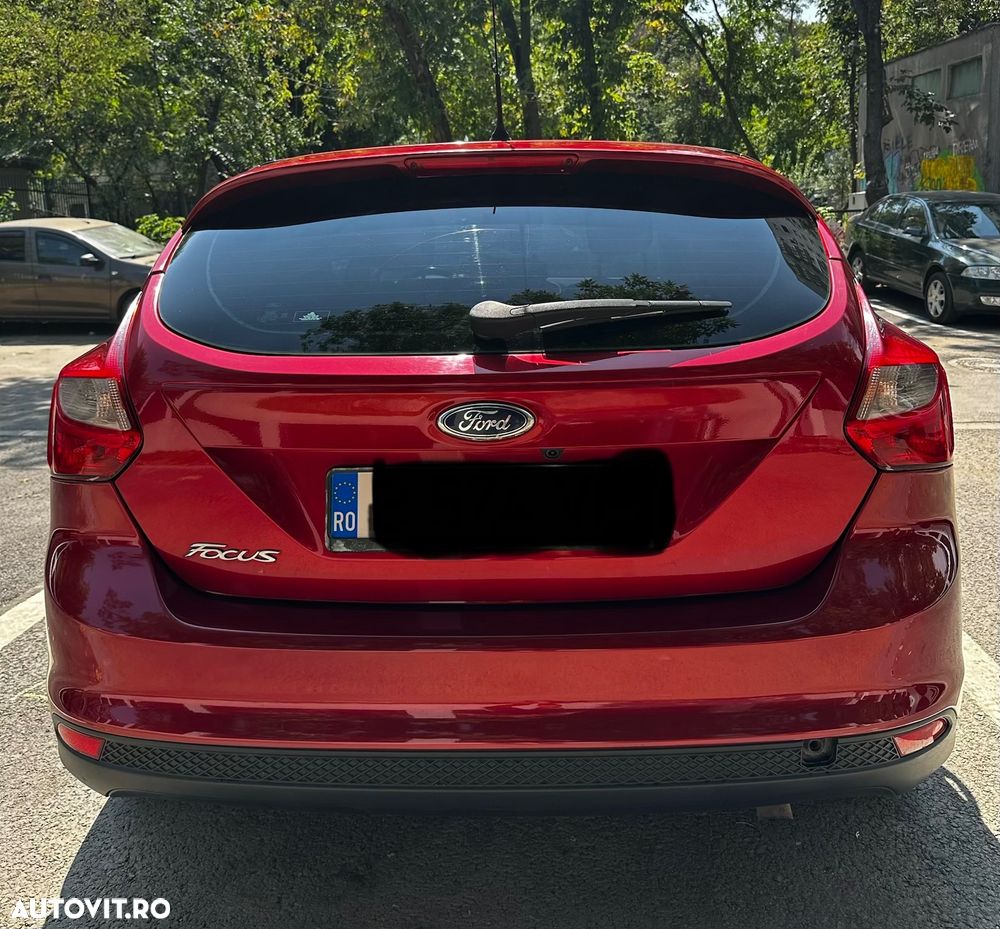 FORD Focus 2012 — imagine 6