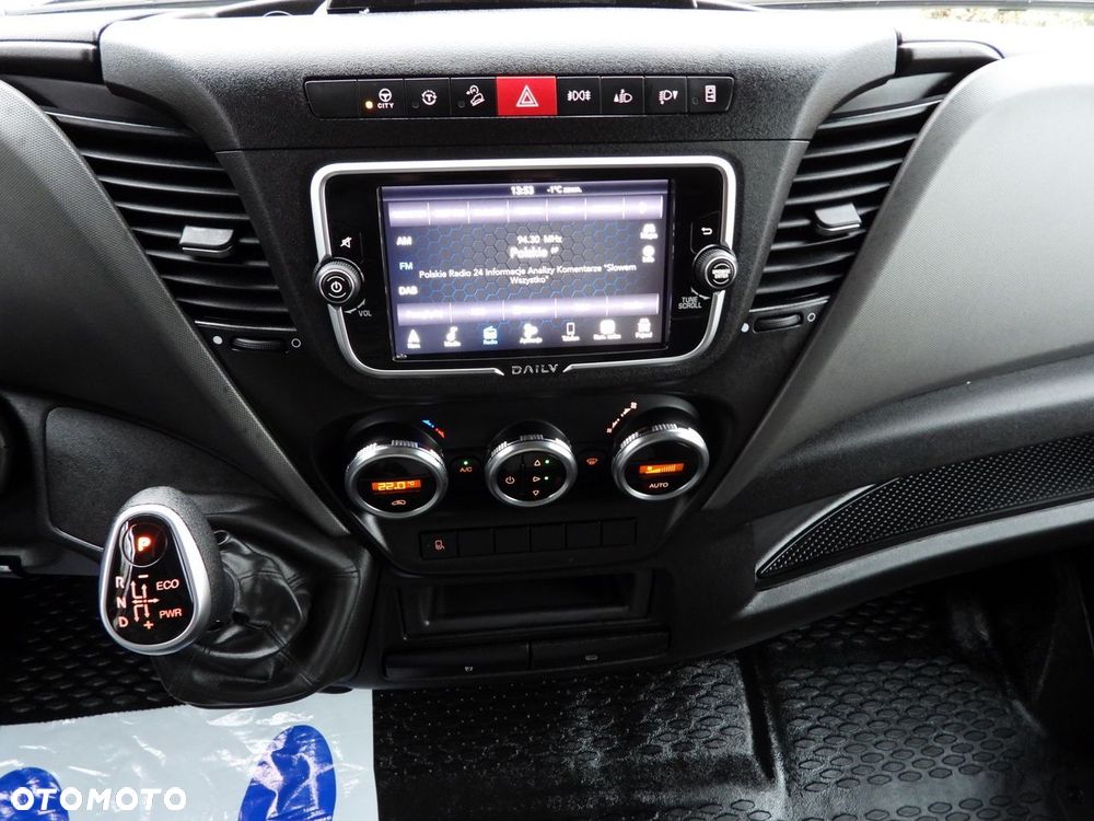 Iveco DAILY 35S21 PLANDEKA 10 PALET WEBASTO TEMPOMAT NAWIGACJA LEDY AUTOMAT HI-MATIC KLIMATYZACJA  210KM - 36