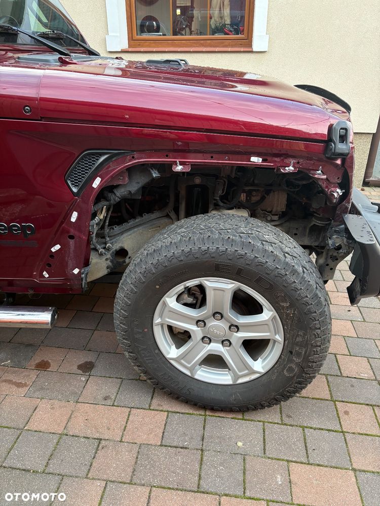 Jeep Wrangler Unlimited GME 2.0 Turbo Sport - 18