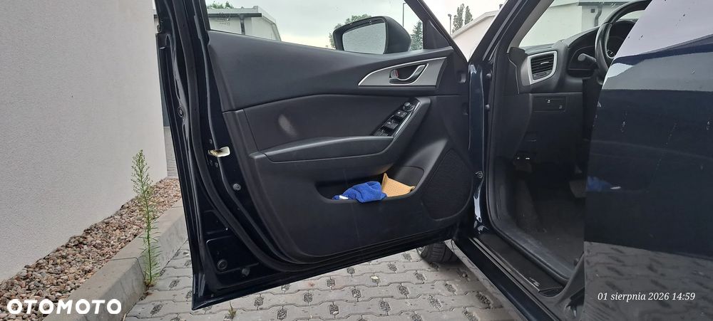 Mazda 3 - 11
