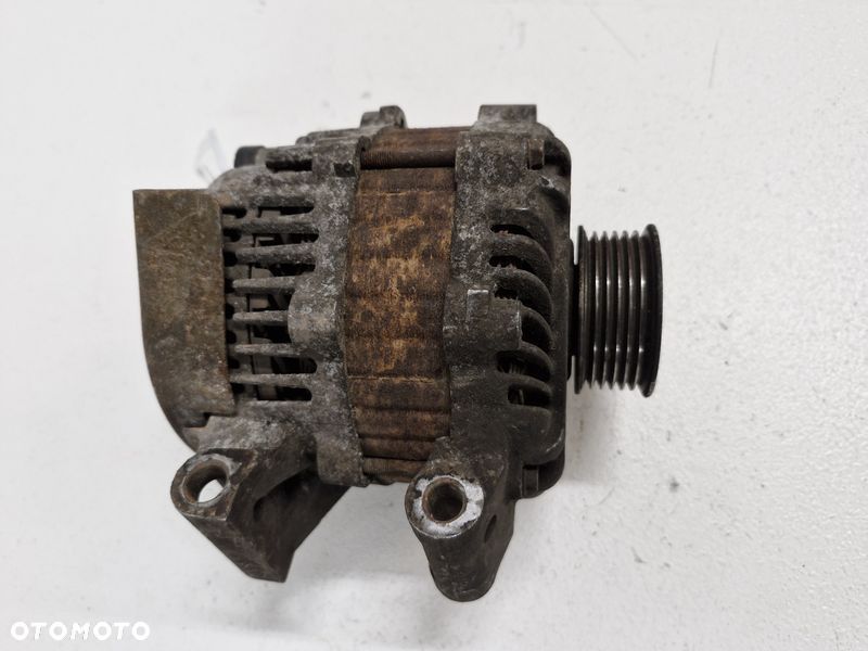 MAZDA MPV II 2 3.0 V6 ALTERNATOR - 2