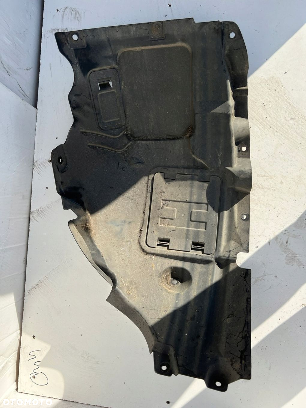 NADKOLE PRAWE PRZÓD BMW 5 F10 F11 7186728 - 2