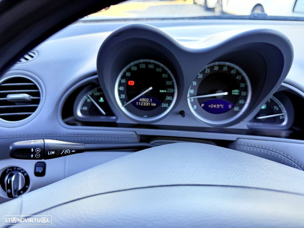 Mercedes-Benz SL 500 Standard - 16