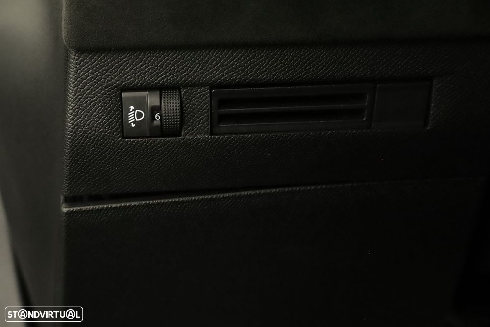 DS DS4 1.2 PureTech Performance Line EAT8 - 21