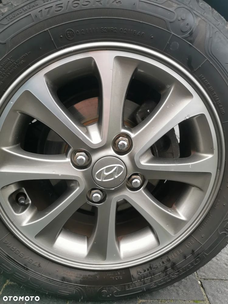 Hyundai i10 1.0 BlueDrive Premium - 21