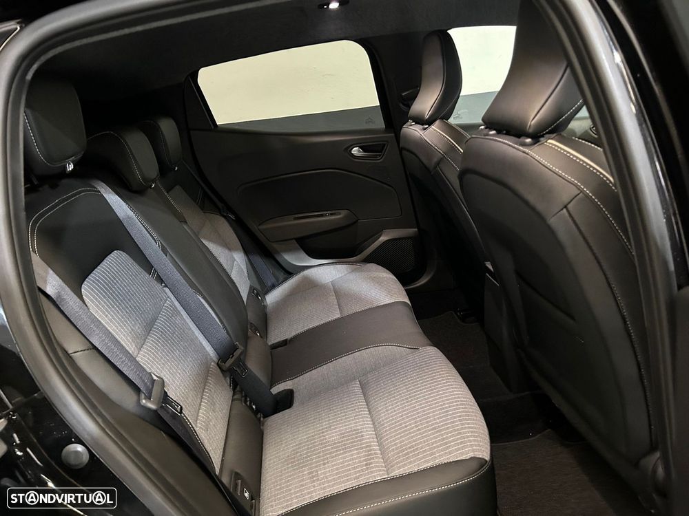 Renault Clio 1.0 TCe Techno Bi-Fuel - 17