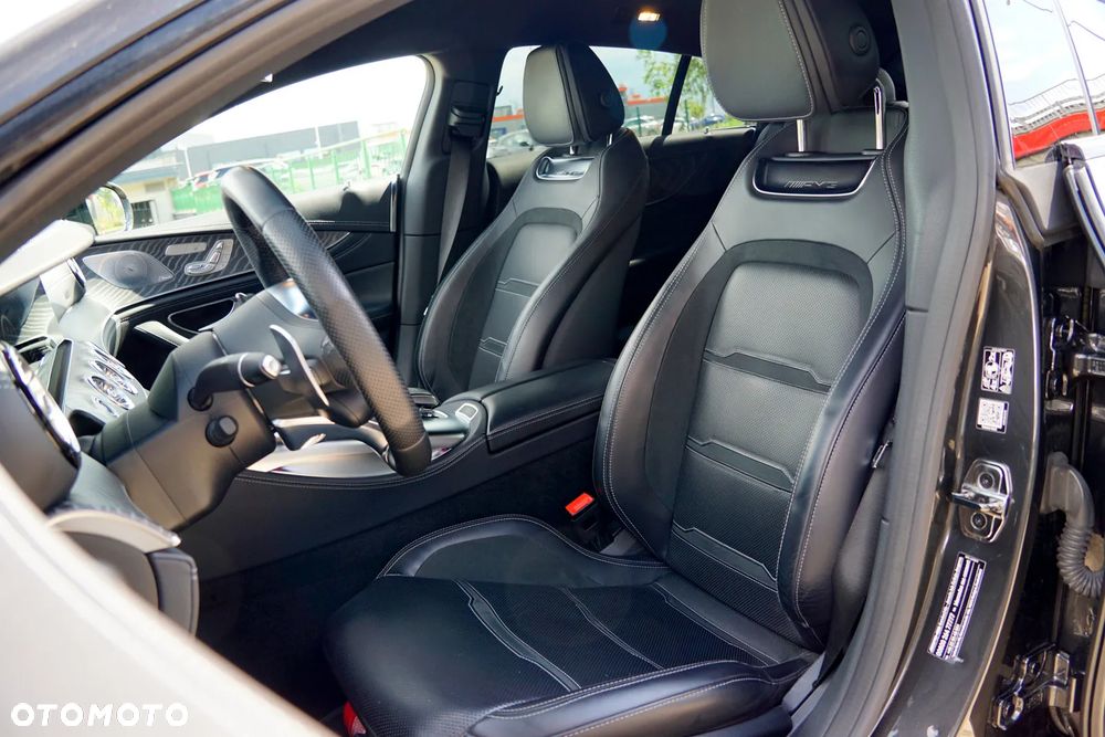 Mercedes-Benz AMG GT 53 4-Matic+ - 20