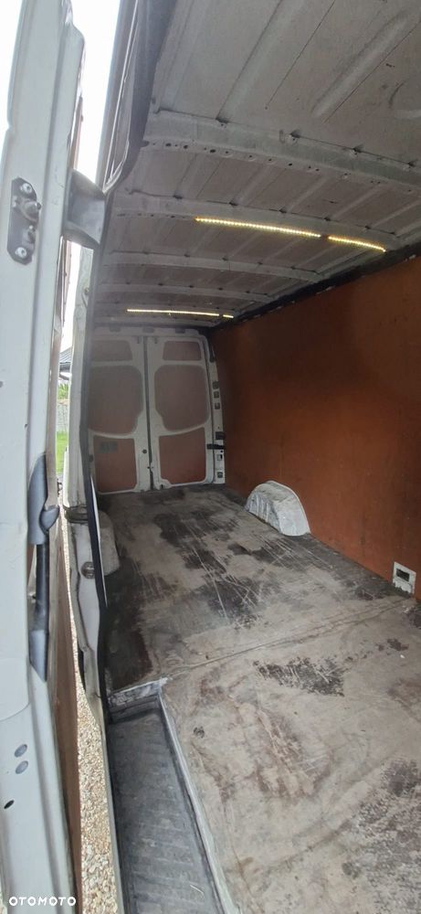 Volkswagen Crafter Standard - 15