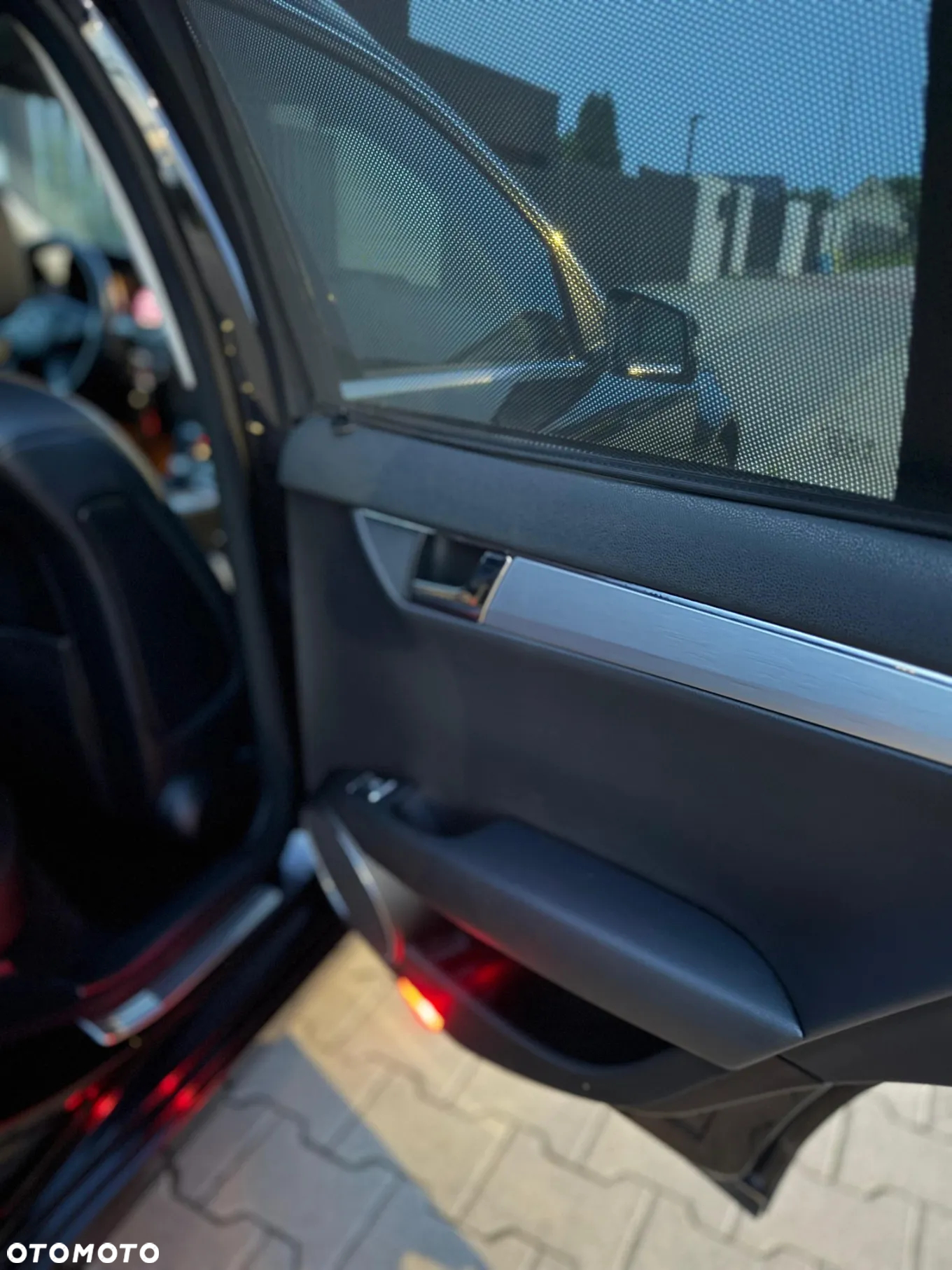 Mercedes-Benz Klasa C 200 T (BlueEFFICIENCY) 7G-TRONIC Avantgarde - 23