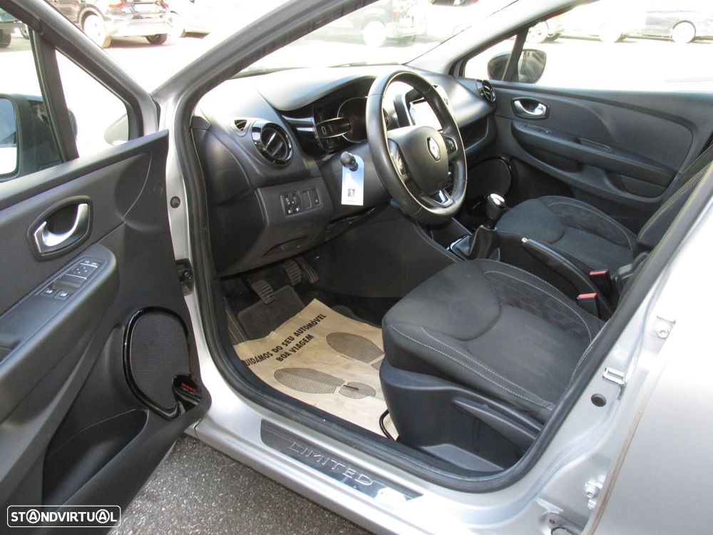 Renault Clio Sport Tourer 0.9 TCe Limited - 12