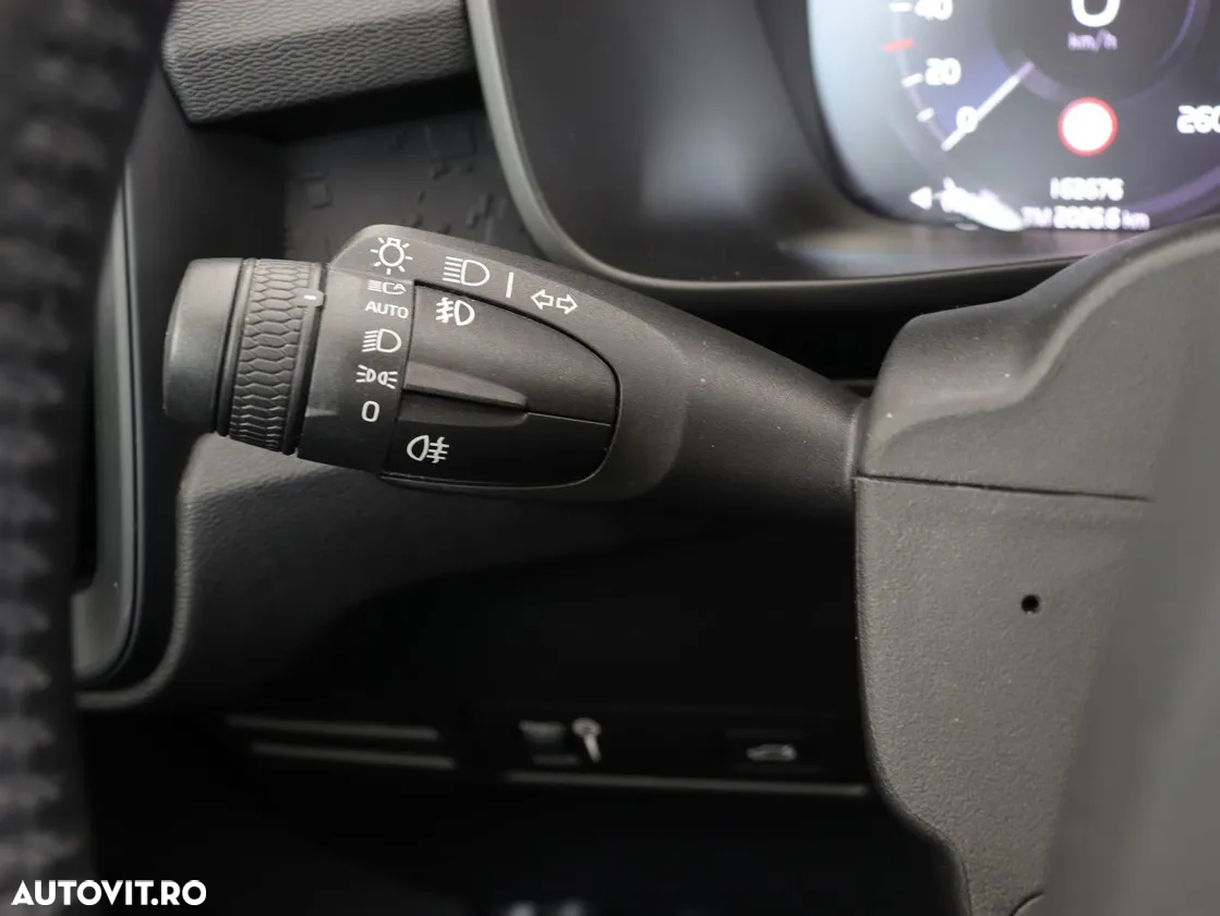 Volvo XC 40 T3 AT8 Momentum - 15