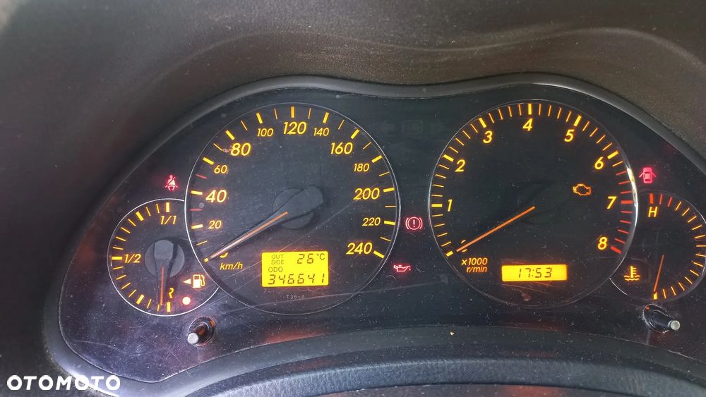 Toyota Avensis 1.8 VVT-i Sol - 3