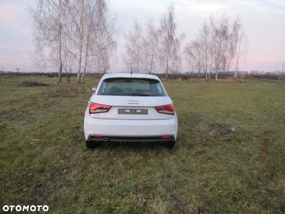 Audi A1 Sportback 1.4 TDI (ultra) S tronic sport - 19