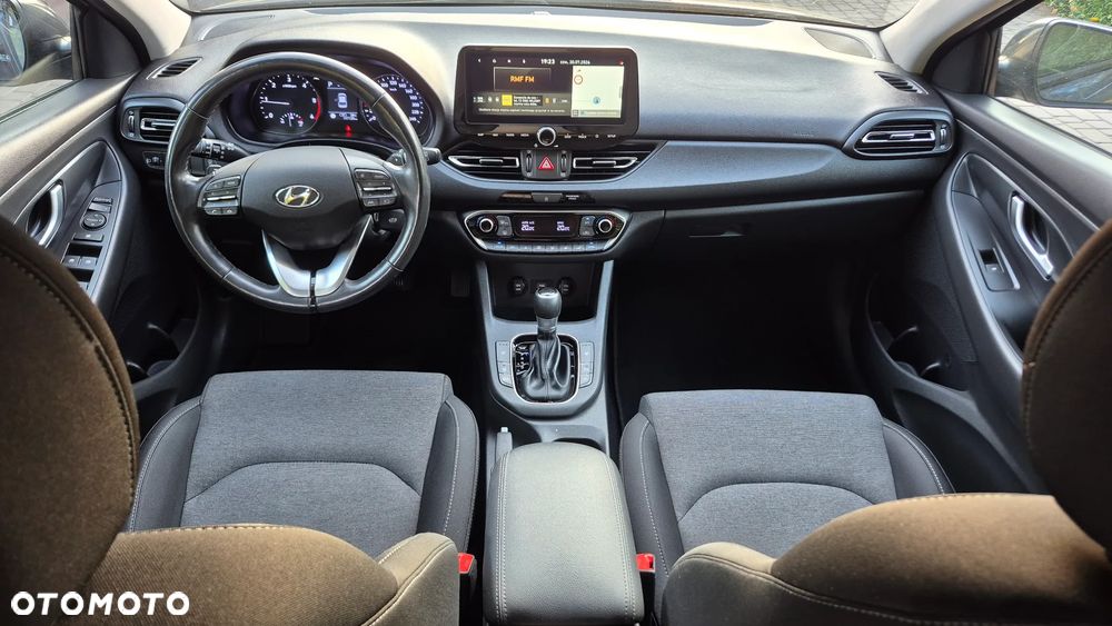 Hyundai i30 1.6 CRDI 48V-Hybrid DCT EDITION 30+ - 24