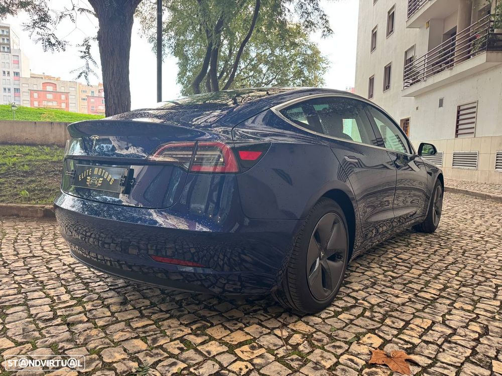 Tesla Model 3 Standard Range Plus RWD - 3