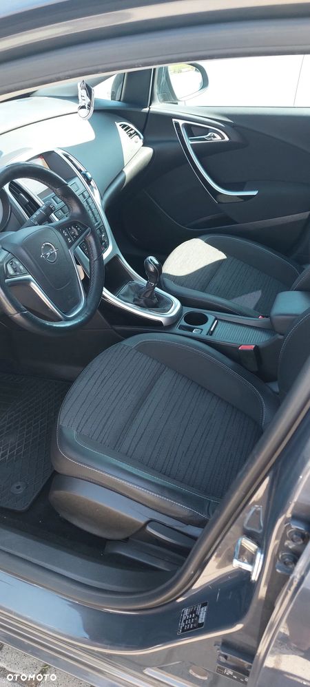 Opel Astra 1.4 Turbo Sports Tourer - 4