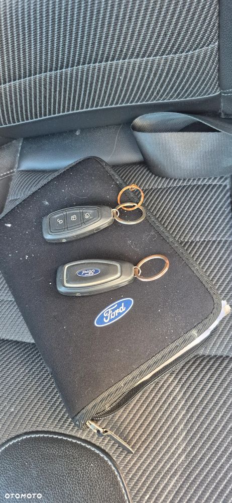 Ford Kuga 1.5 EcoBoost FWD Trend ASS - 10