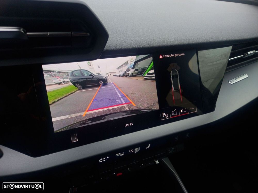 Audi A3 Sportback 30 TDI S line - 12