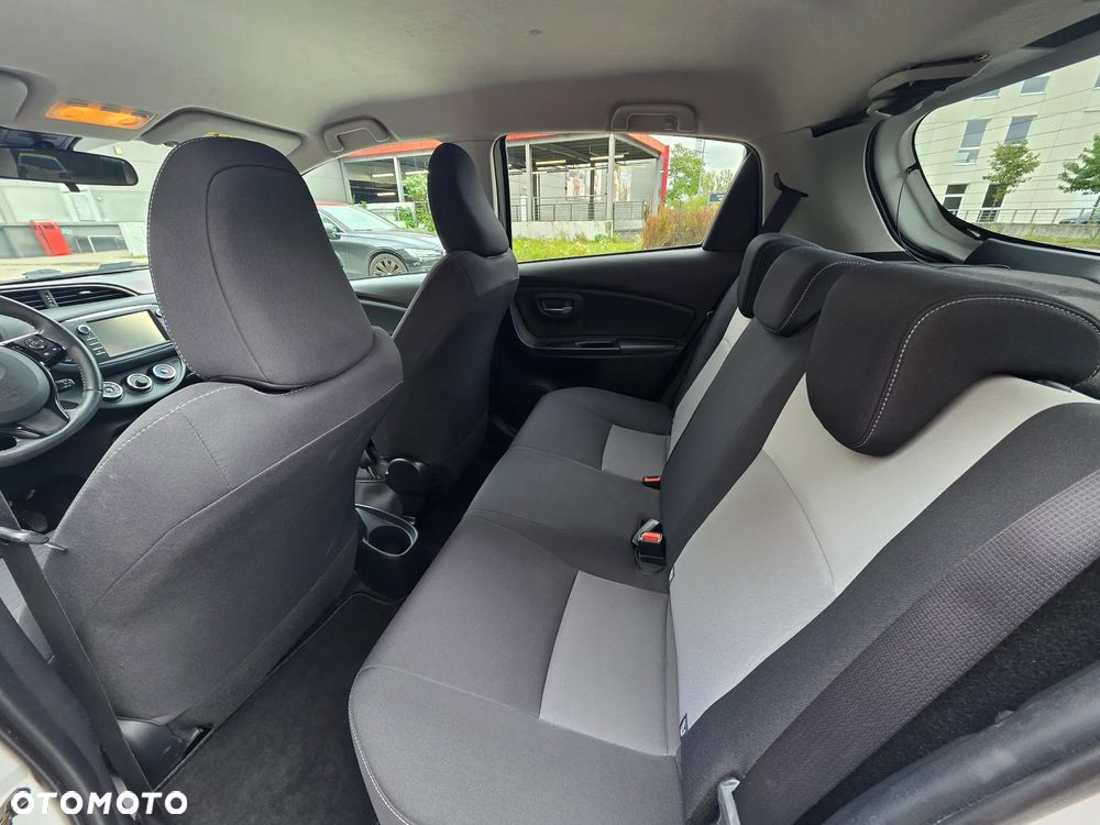 Toyota Yaris - 19