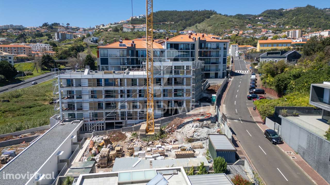 Apartamento T2 - no Centro Caniço - Grande imagem: 5/21