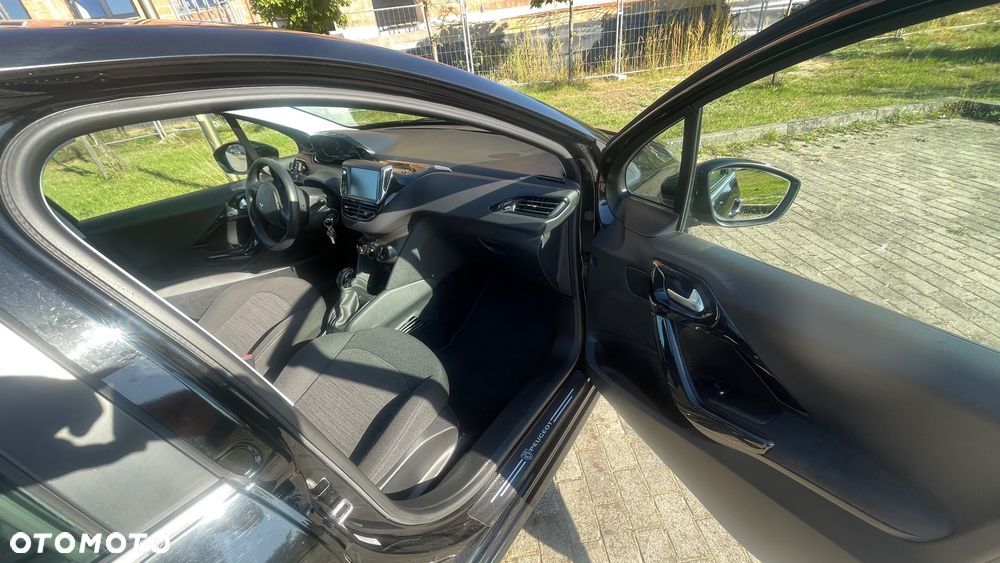 Peugeot 208 PureTech 82 Start & Stop Active - 11