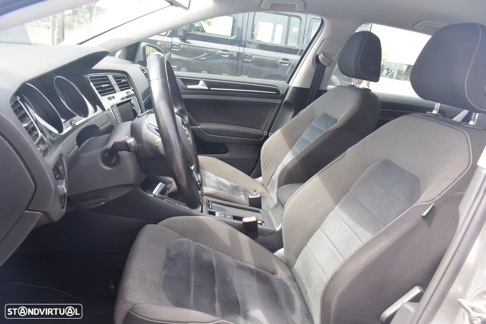 VW Golf 1.6 TDi Trendline BlueMotion - 9