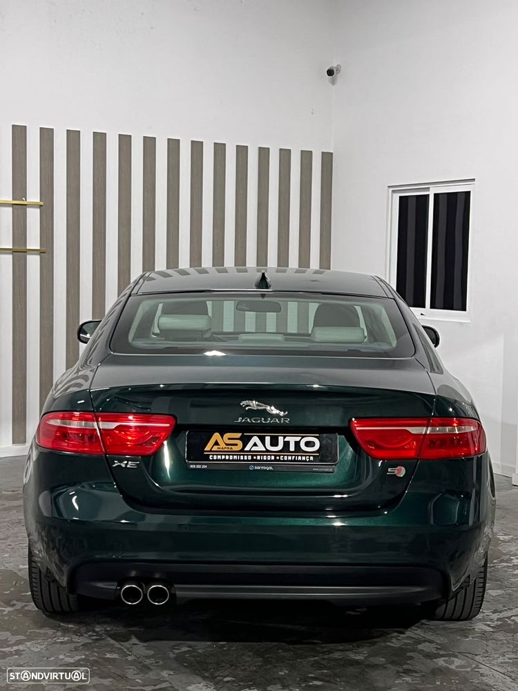 Jaguar XE 2.0 D Portfolio Aut. - 12
