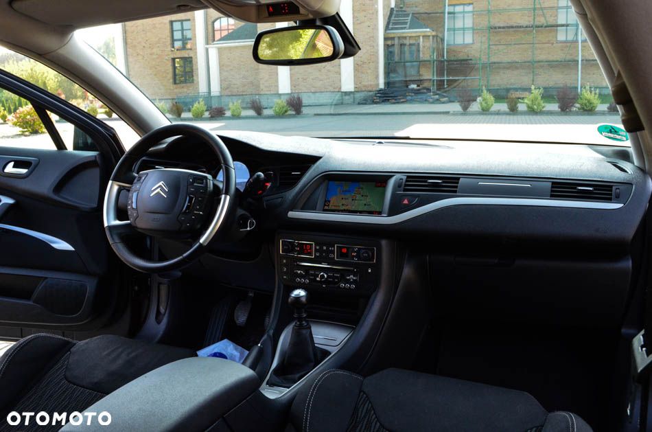 Citroën C5 2.0 HDi Attraction - 24