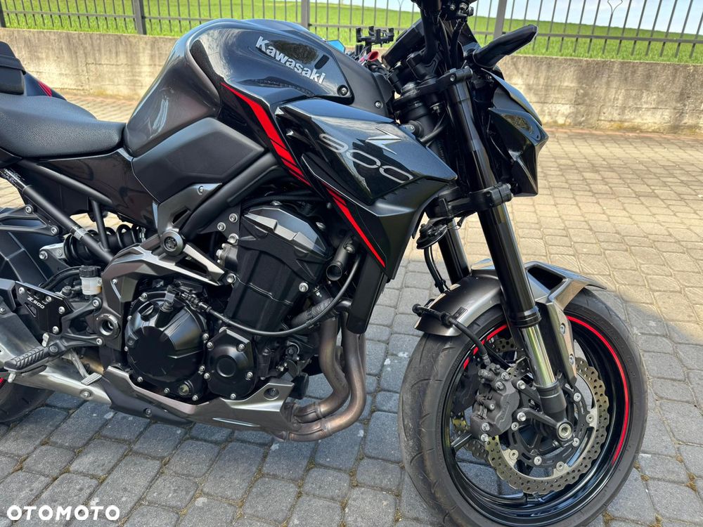 Kawasaki Z 900 - 8