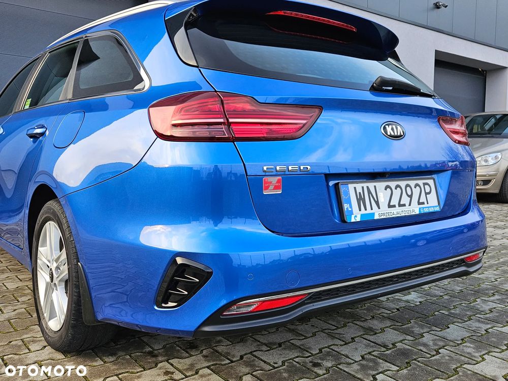 Kia Ceed 1.5 T-GDI M - 8