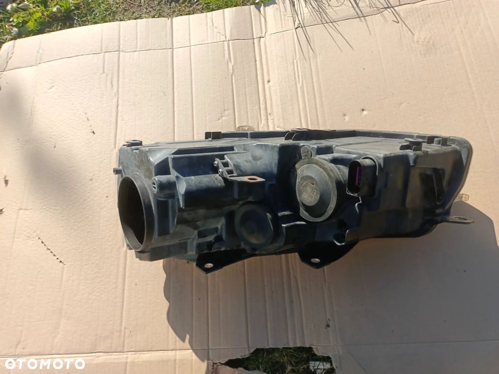 VW Golf VI 6 lampa przód przednia prawa lewa - 4