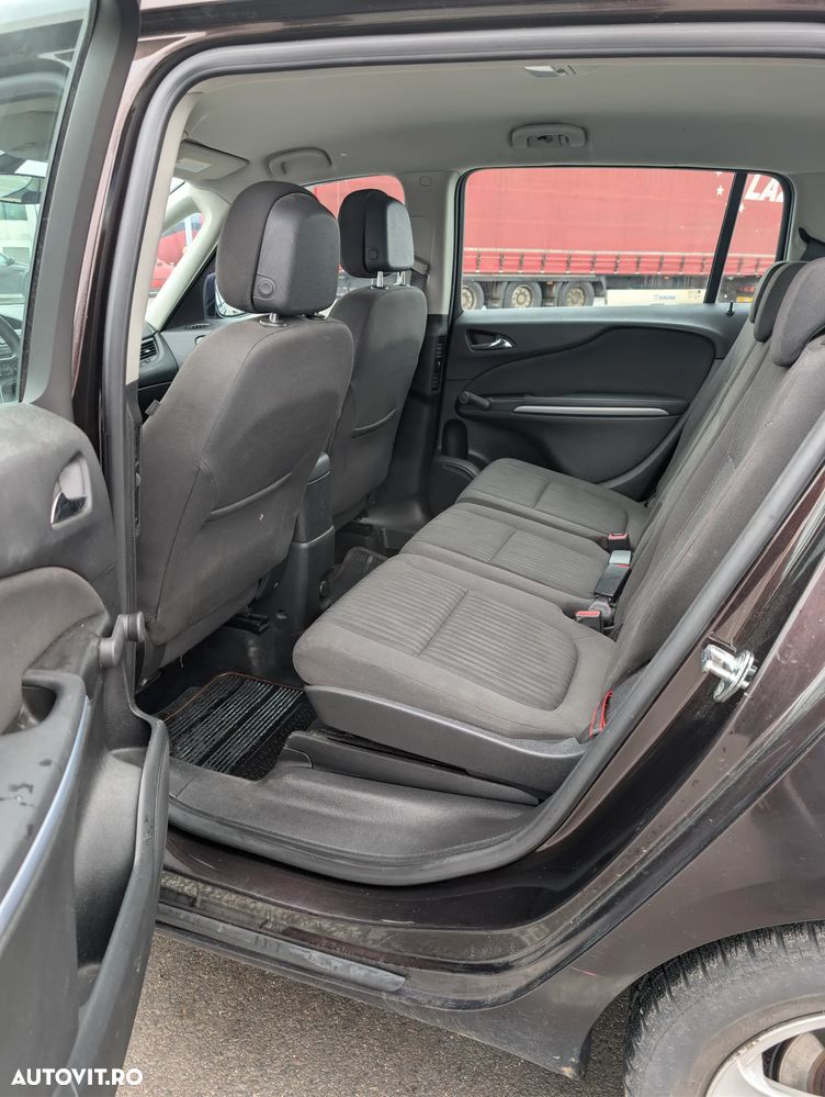 Opel Zafira Tourer 2.0 CDTI Sport - 10
