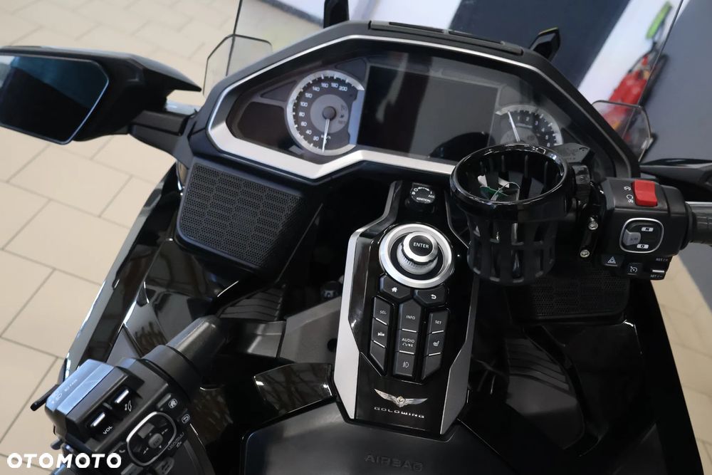 Honda GL - 8