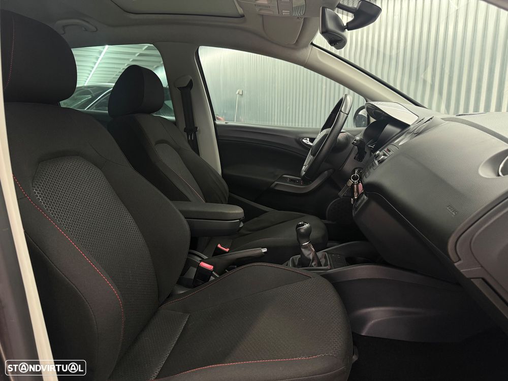 SEAT Ibiza ST 1.2 TSI FR - 12