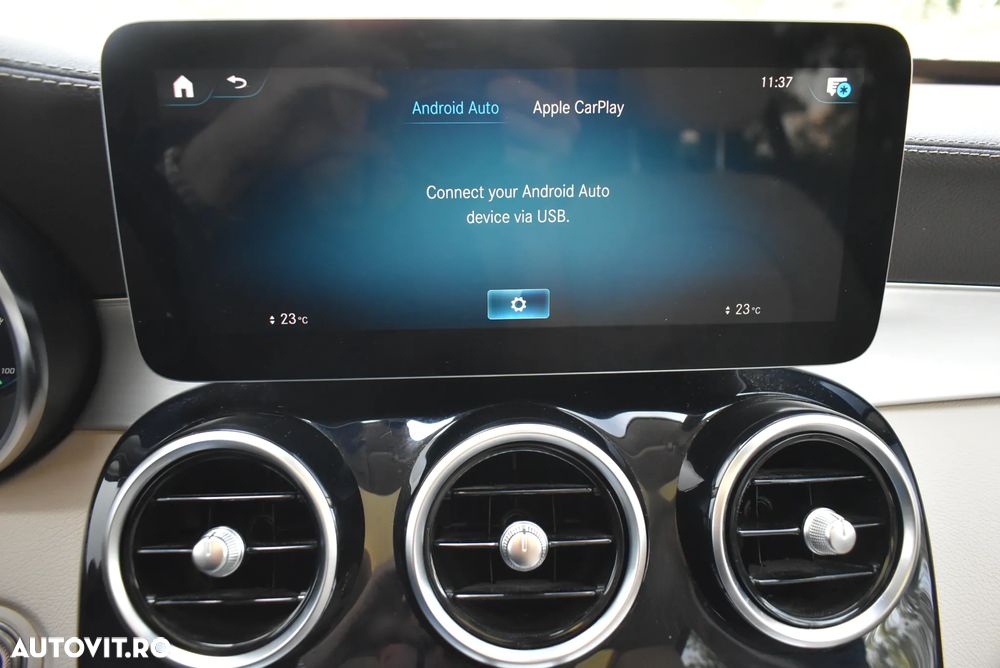 Mercedes-Benz GLC 300 e 4MATIC - 9