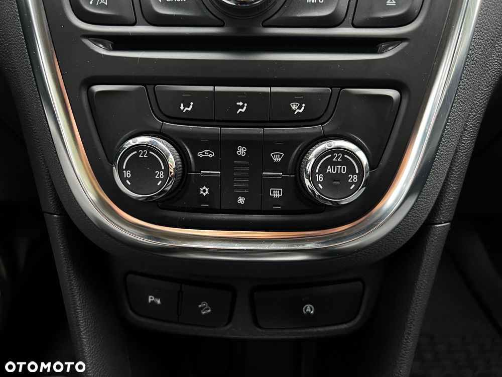 Opel Mokka 1.4 T Cosmo S&S 4x4 - 27