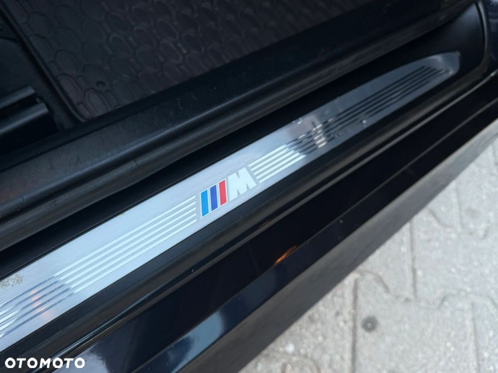 BMW Seria 5 525i - 28