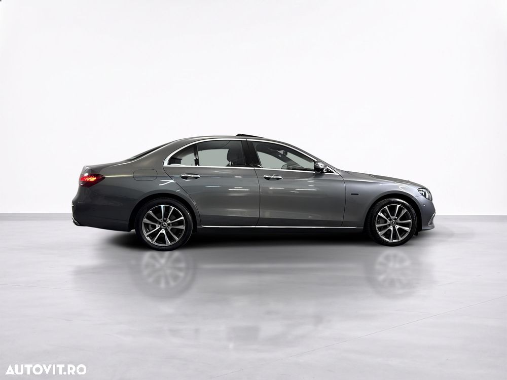 Mercedes-Benz E - 7