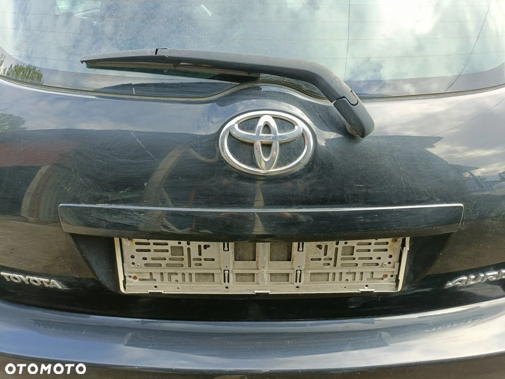TOYOTA AURIS I 06-09 2007 r. 5D HB 209 klapa tylna bagażnika * - 5