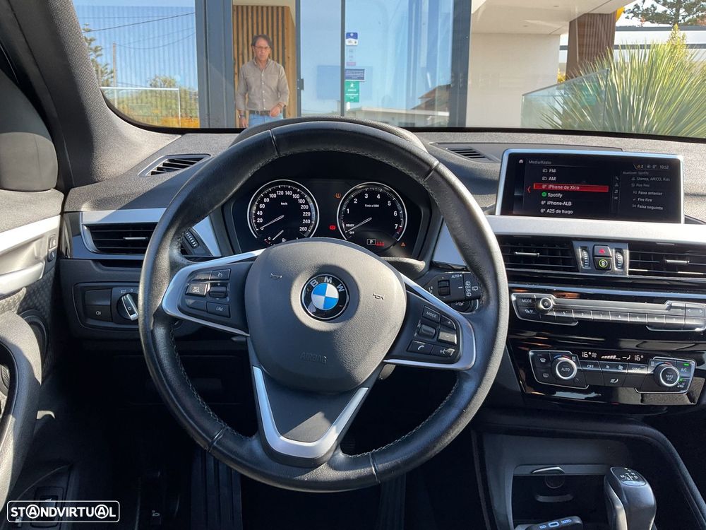 BMW X1 25 e xDrive - 35