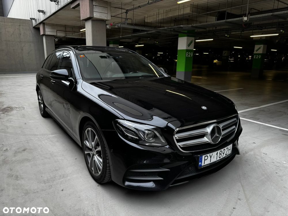 Mercedes-Benz Klasa E 220 d T 9G-TRONIC AMG Line - 2