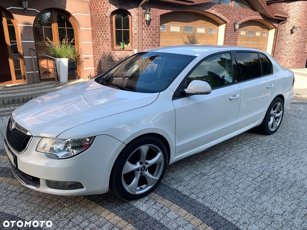 Skoda Superb 2.0 TDI Family - 1