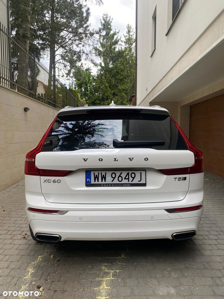 Volvo XC 60 T5 AWD Inscription - 4