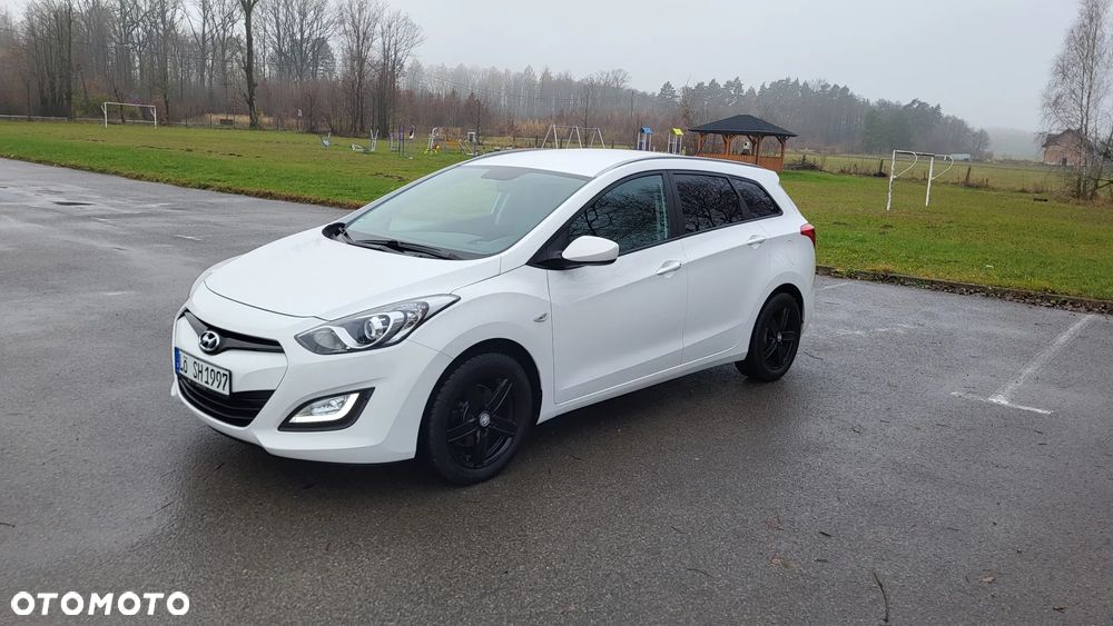 Hyundai i30 i30cw 1.4 Advantage - 1