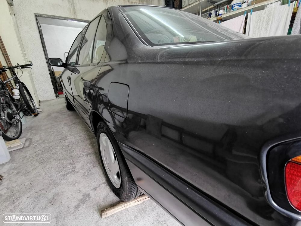 Nissan Primera Hatchback 1.6 LX + - 27