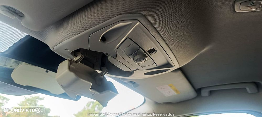 Ford Focus SW 1.0 EcoBoost S&S Titanium - 27